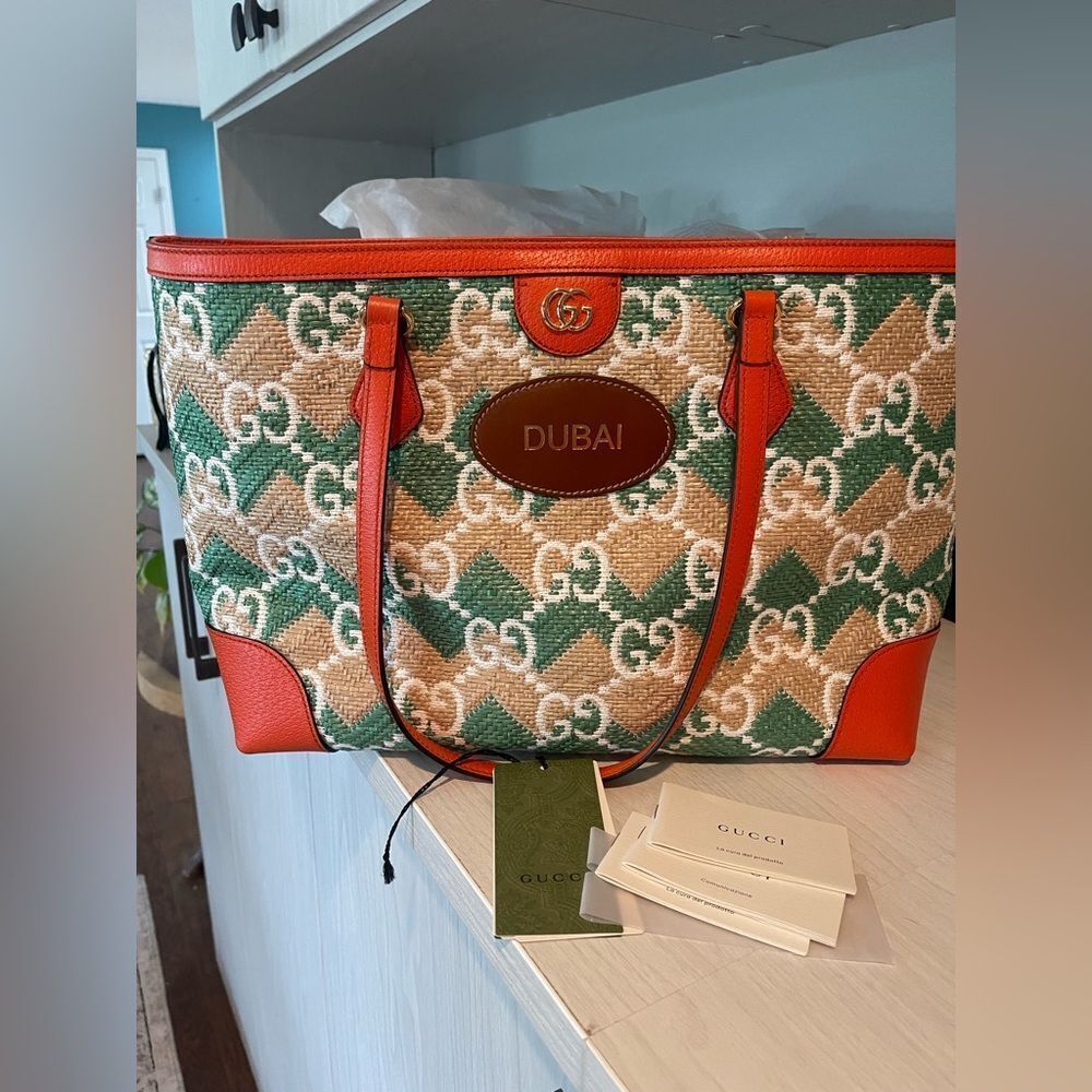 Gucci x Dubai Exclusive GG Raffia Tote Bag – NWT – Orange Leather Trim - Picture 3 of 13